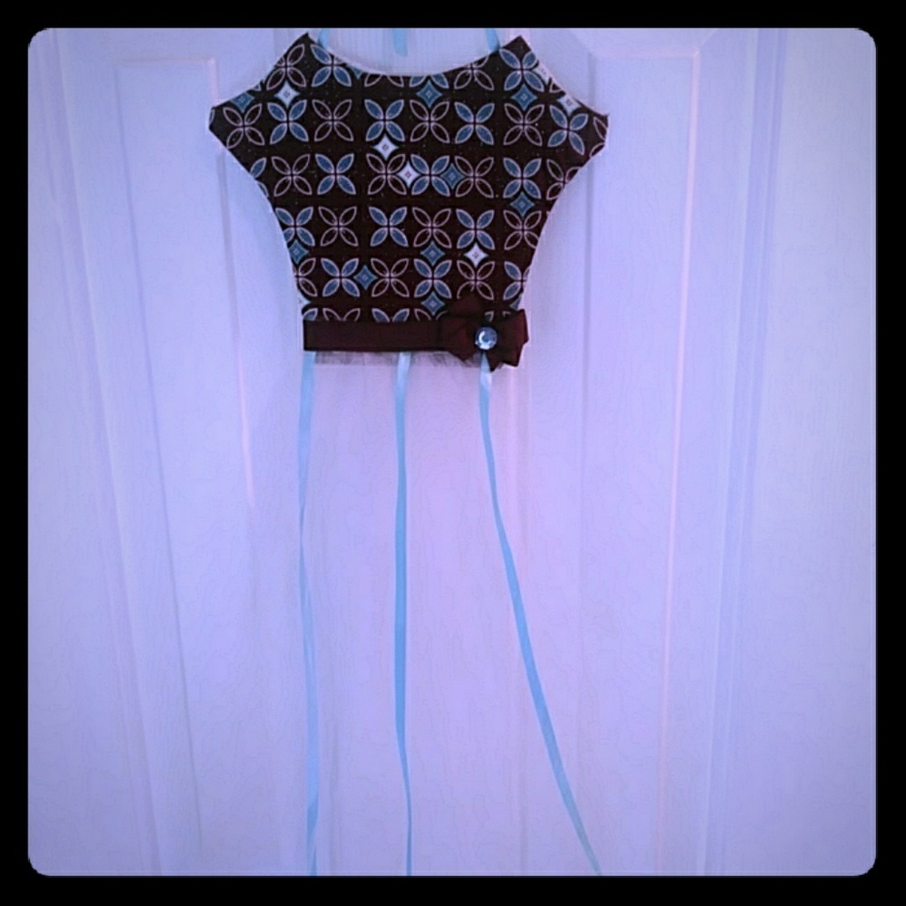 Hanging hair bow organizer